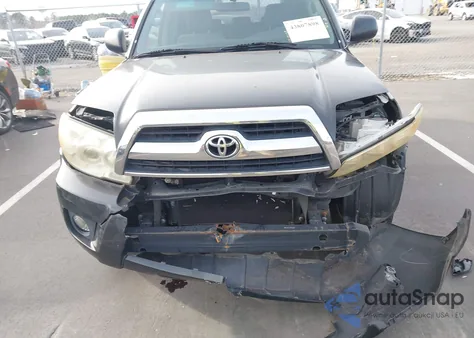 2008 Toyota 4Runner Sr5 V6 z USA, uszkodzony, nr VIN JTEZU14R58K007385
